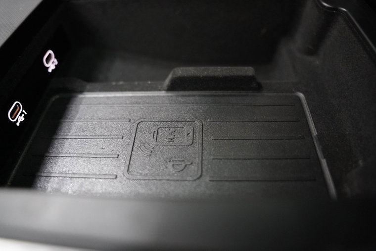 Vehicle Image 46