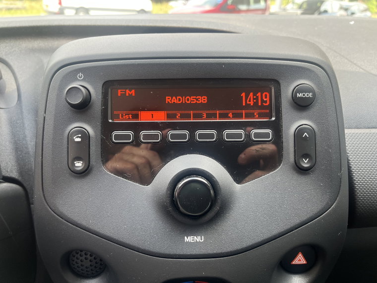 Vehicle Image 15