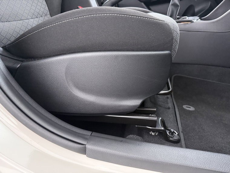 Vehicle Image 41