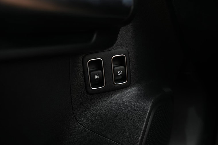 Vehicle Image 41
