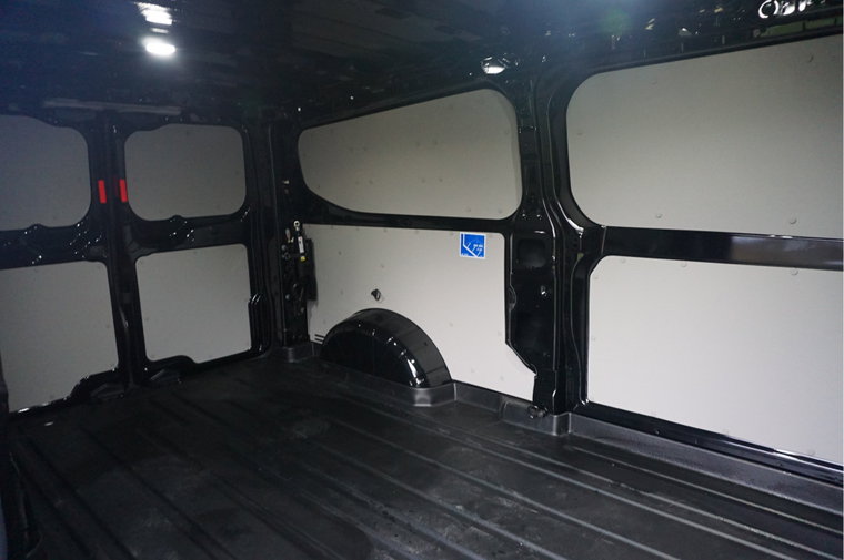 Vehicle Image 8