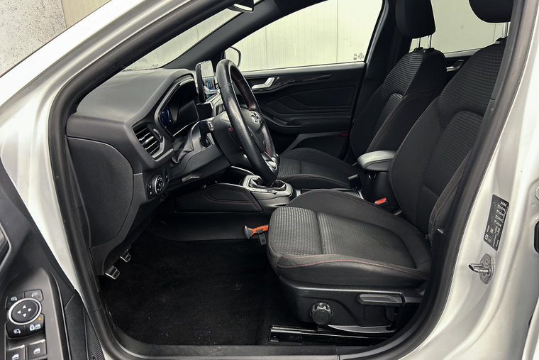 Vehicle Image 31