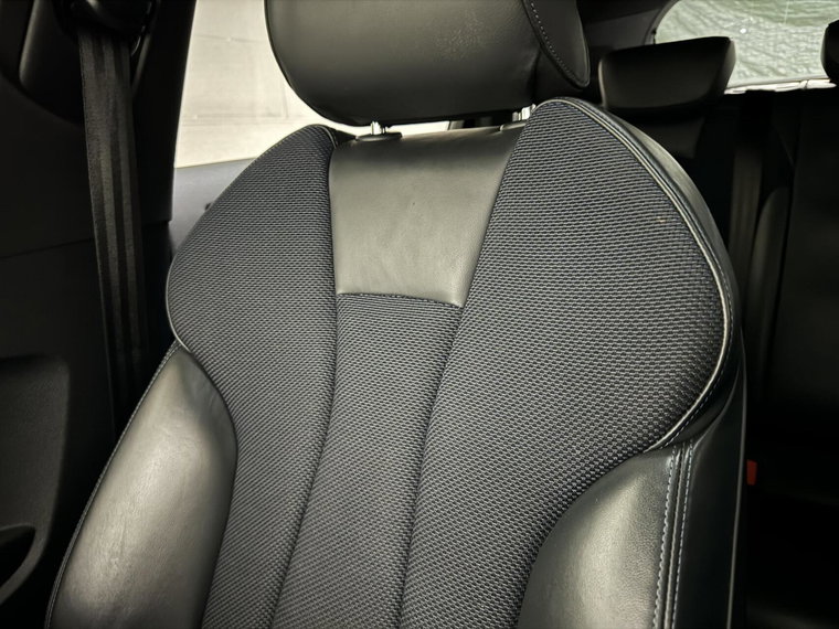 Vehicle Image 45