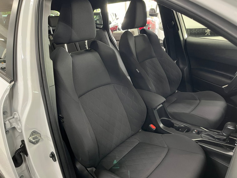 Vehicle Image 12