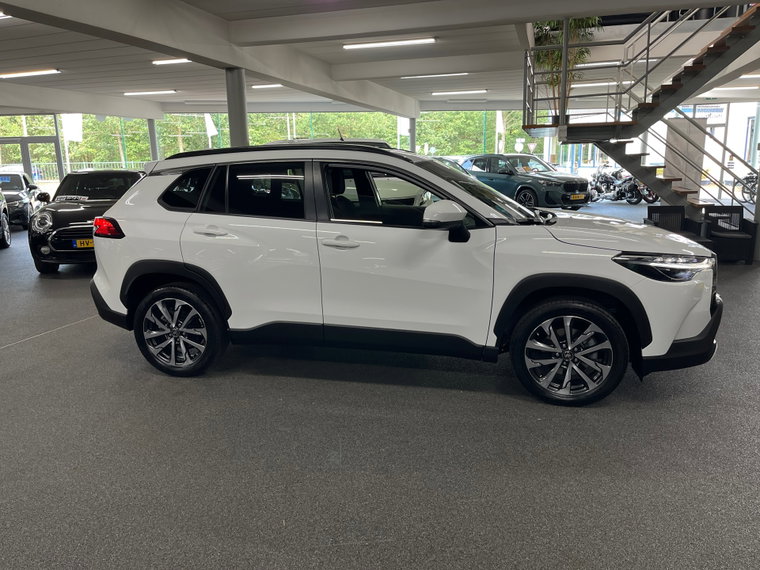 Vehicle Image 7