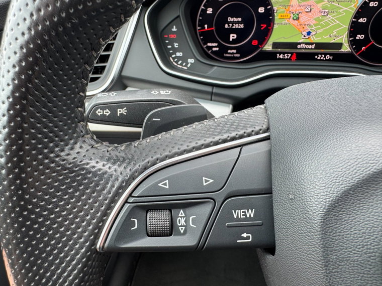 Vehicle Image 35
