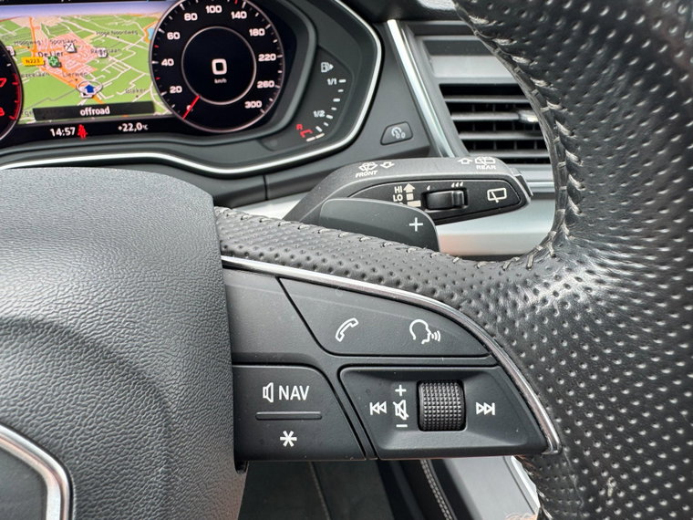 Vehicle Image 36