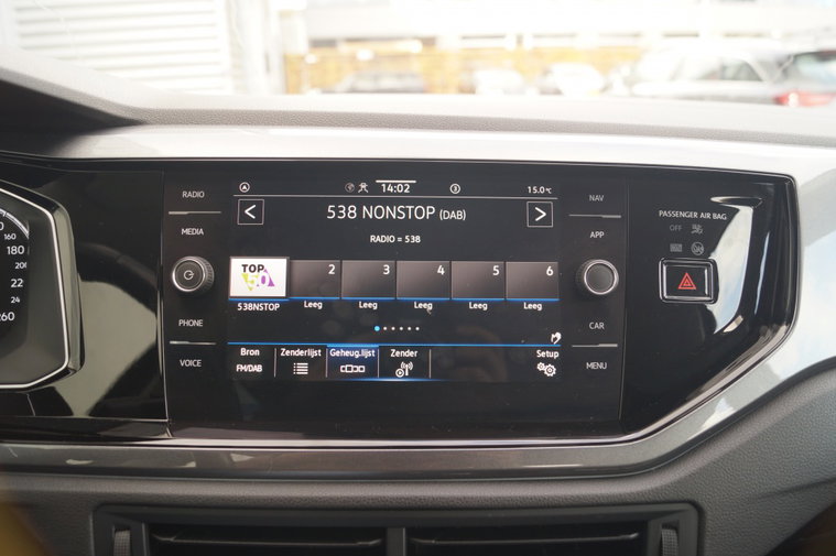 Vehicle Image 17