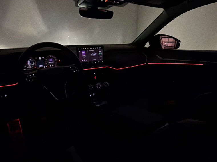 Vehicle Image 27