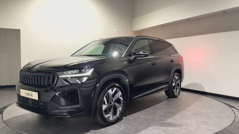 Vehicle Image 7