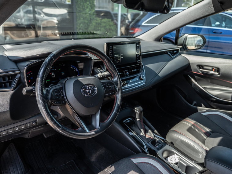 Vehicle Image 15