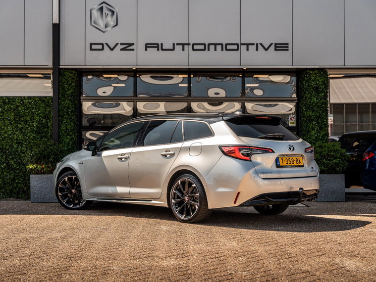 Vehicle Image 8