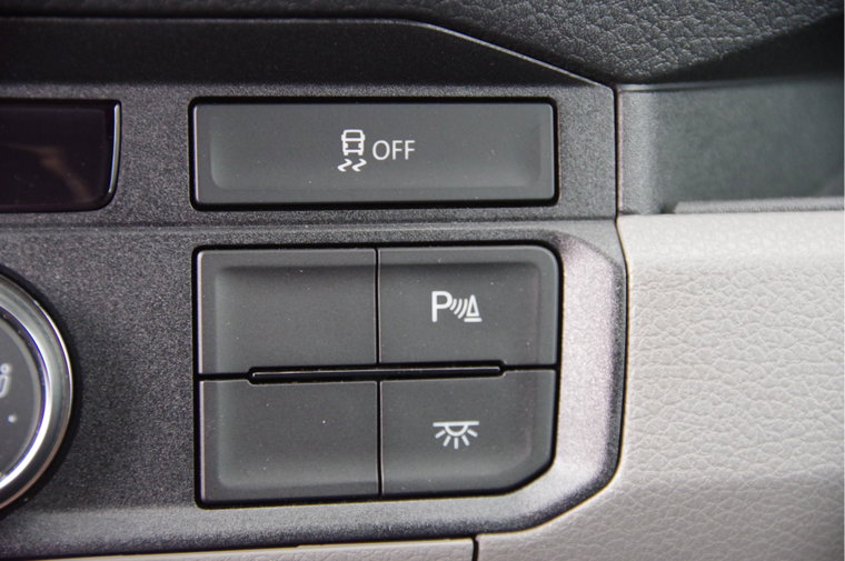 Vehicle Image 19