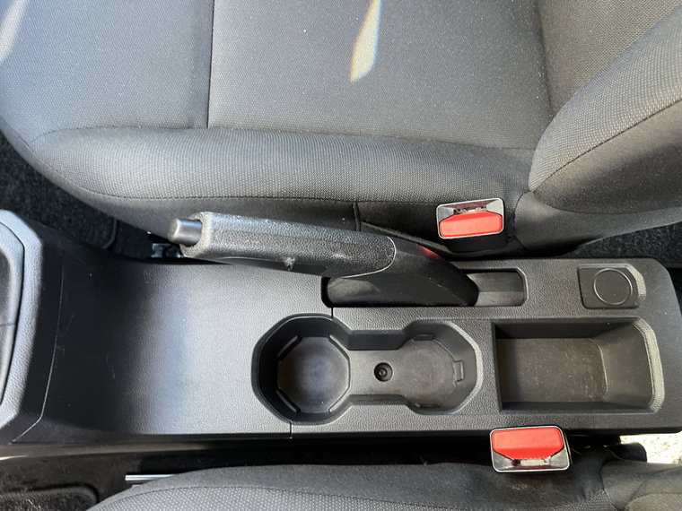 Vehicle Image 33