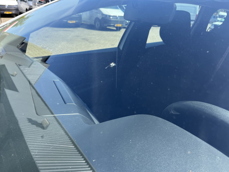 Vehicle Image 41