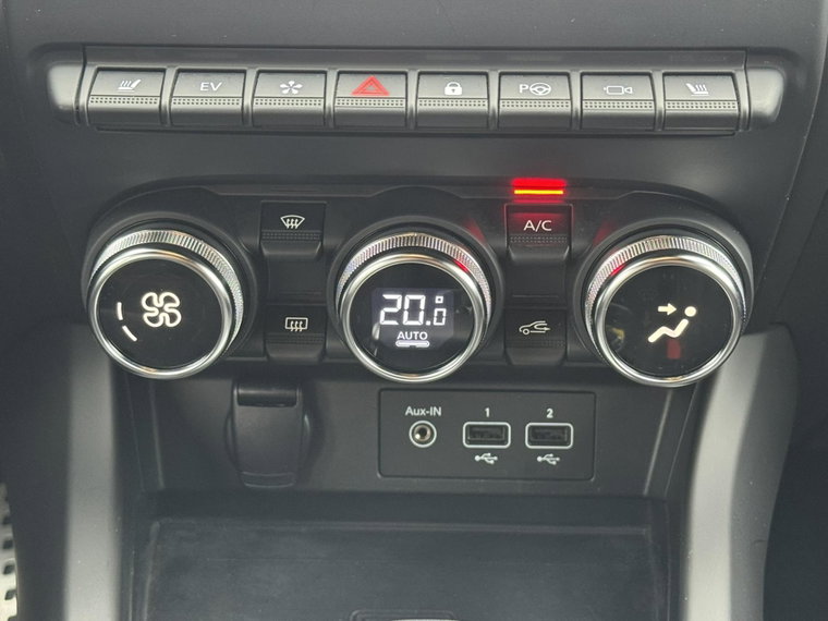 Vehicle Image 29