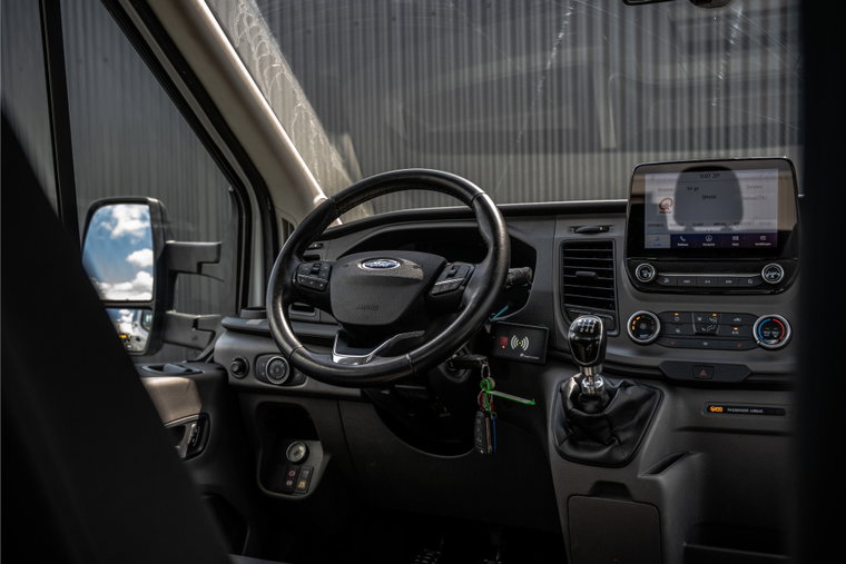Vehicle Image 22