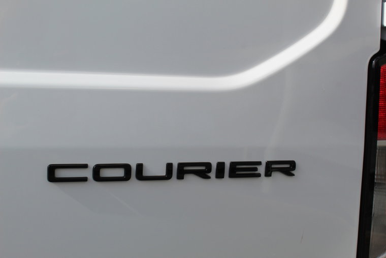 Vehicle Image 38