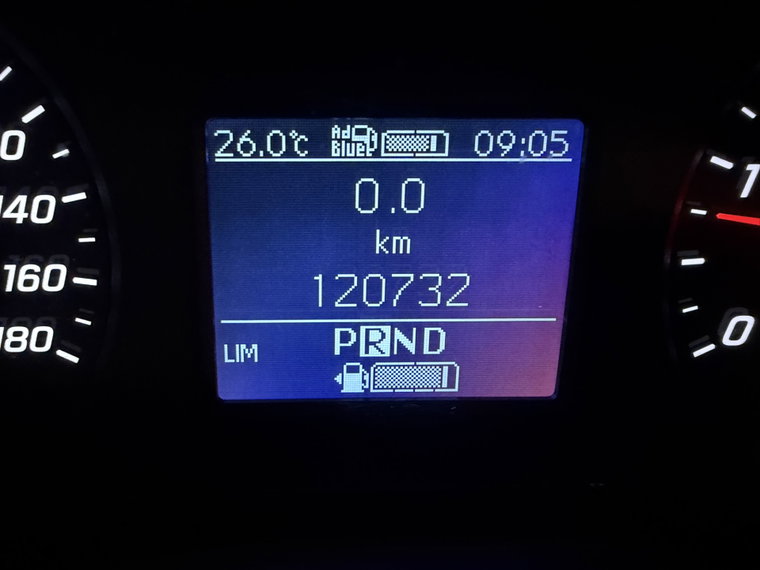 Vehicle Image 24