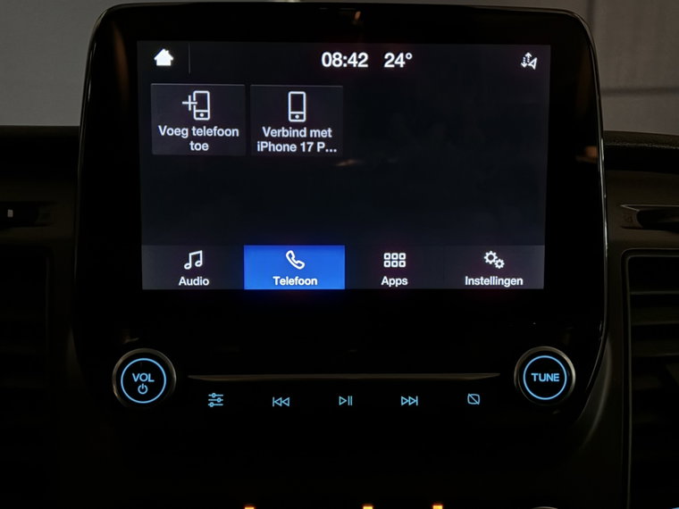 Vehicle Image 17