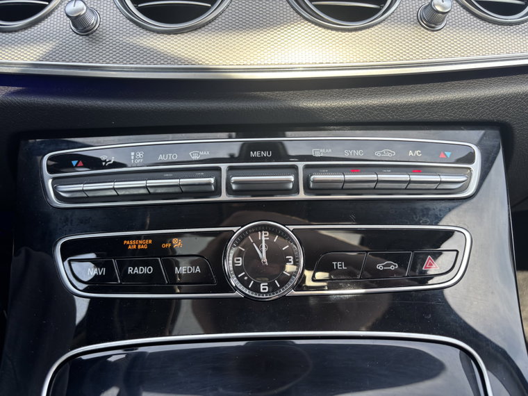 Vehicle Image 40
