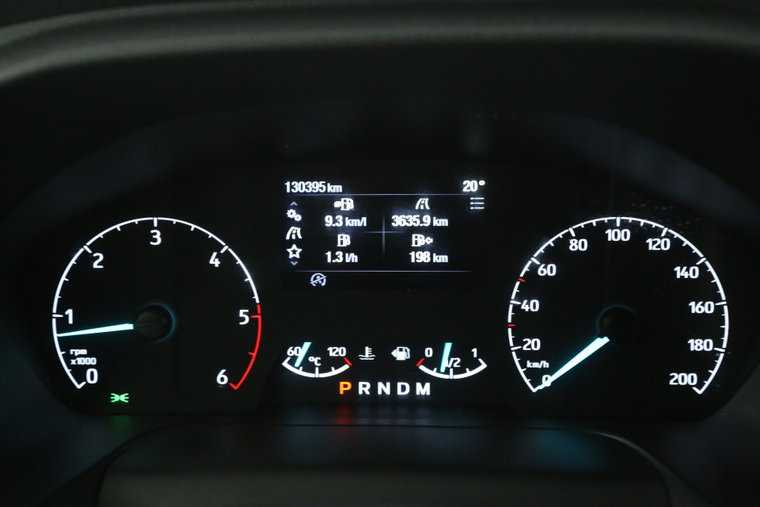 Vehicle Image 12