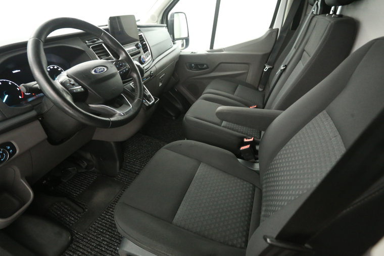 Vehicle Image 22