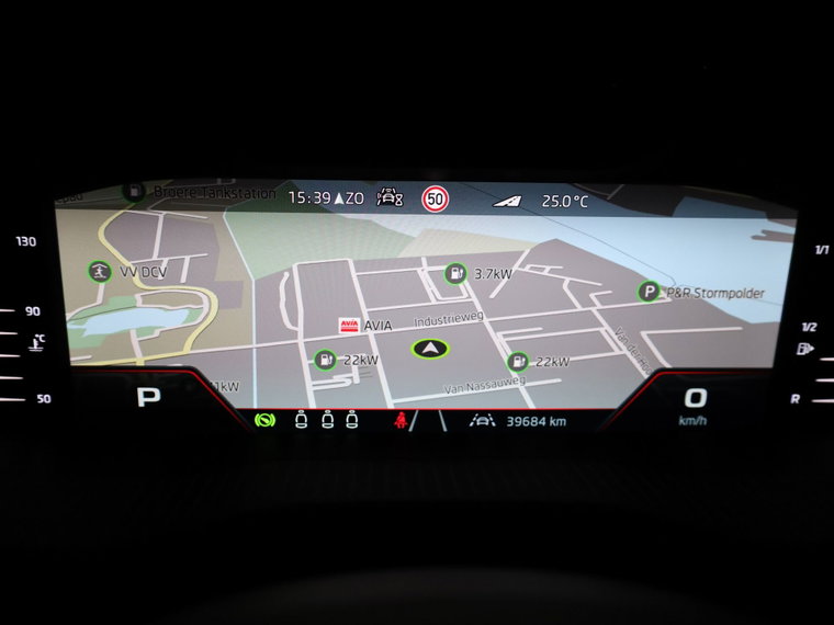 Vehicle Image 30