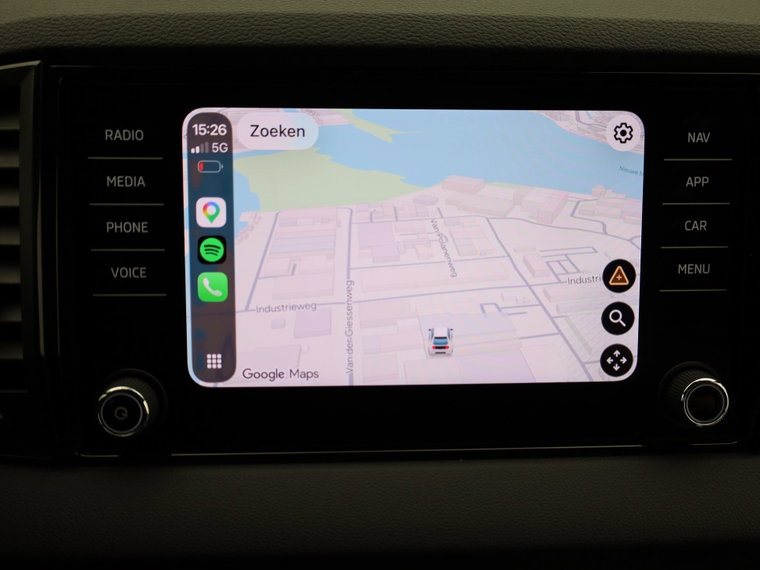 Vehicle Image 11