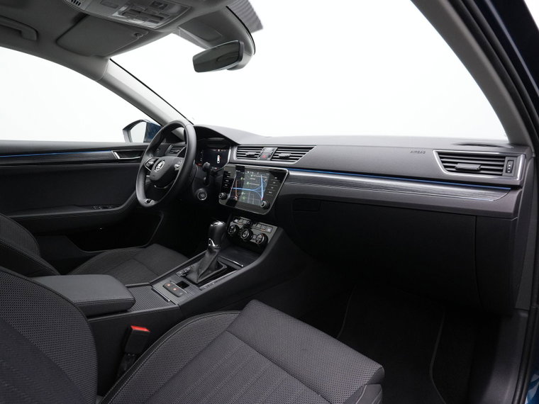 Vehicle Image 36