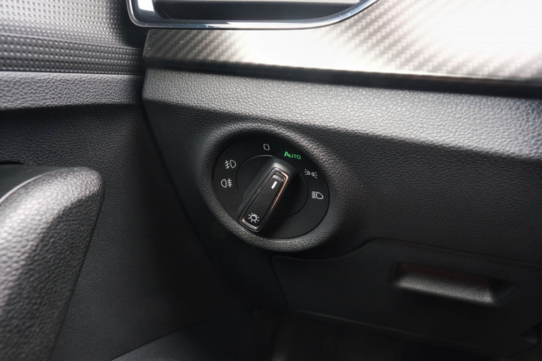 Vehicle Image 27