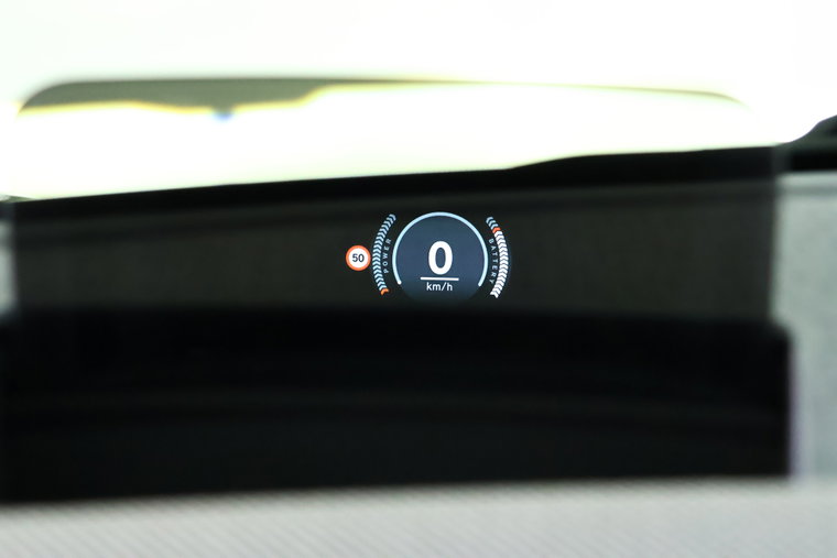 Vehicle Image 25