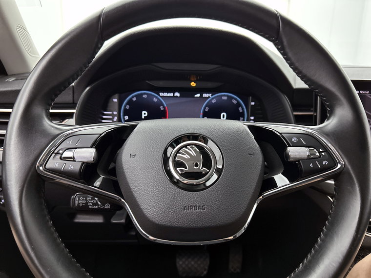 Vehicle Image 38
