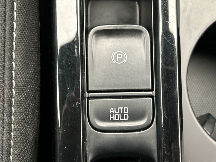 Vehicle Image 39