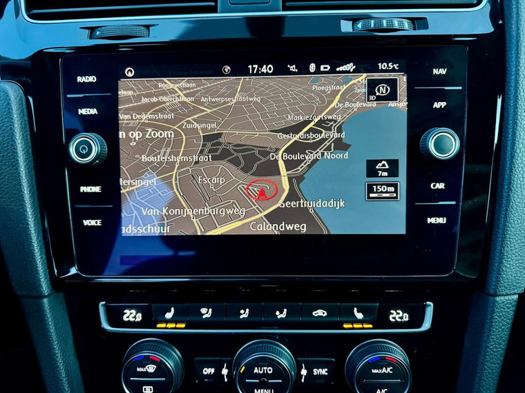 Vehicle Image 19