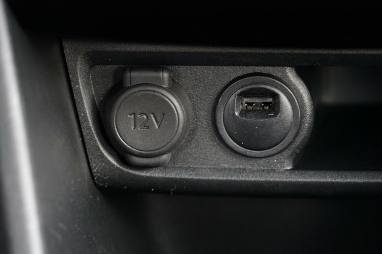 Vehicle Image 16