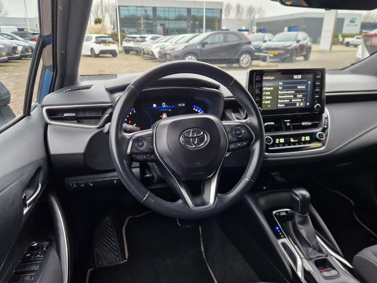 Vehicle Image 10