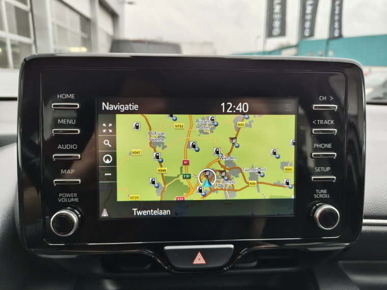 Vehicle Image 14
