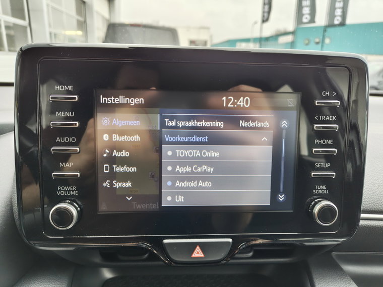 Vehicle Image 15