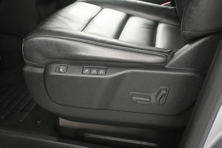 Vehicle Image 33