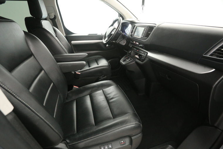 Vehicle Image 35
