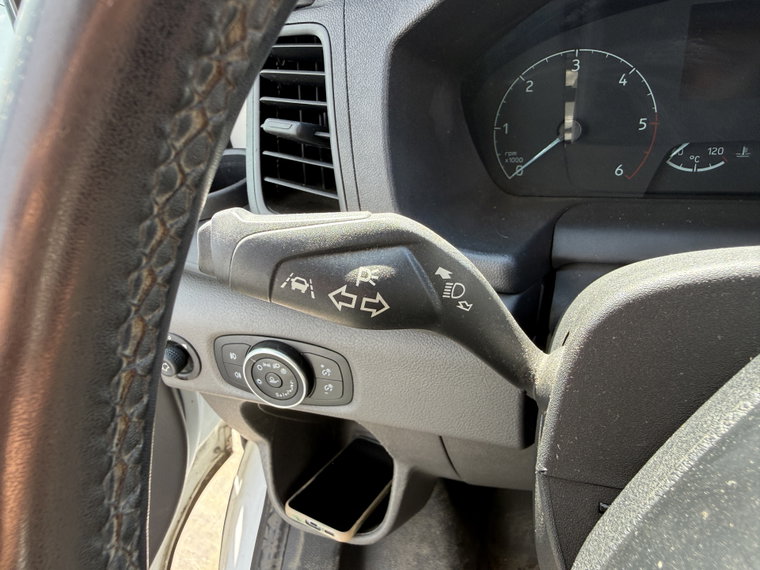 Vehicle Image 24