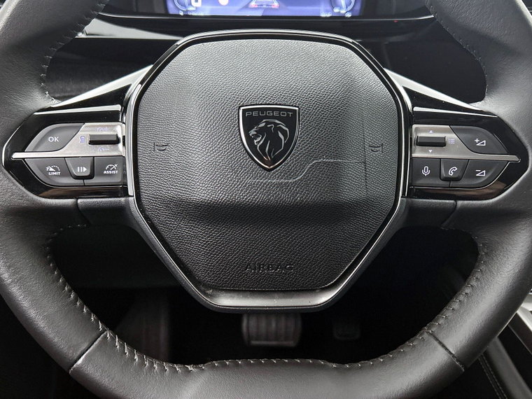 Vehicle Image 39