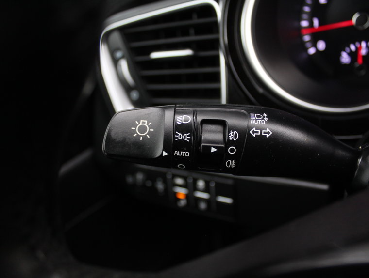 Vehicle Image 40