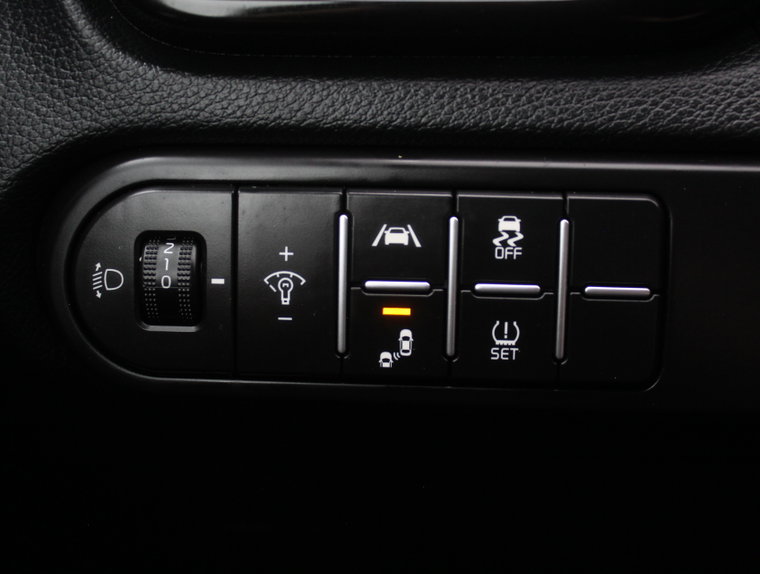 Vehicle Image 52