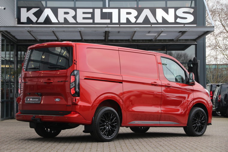 Vehicle Image 8