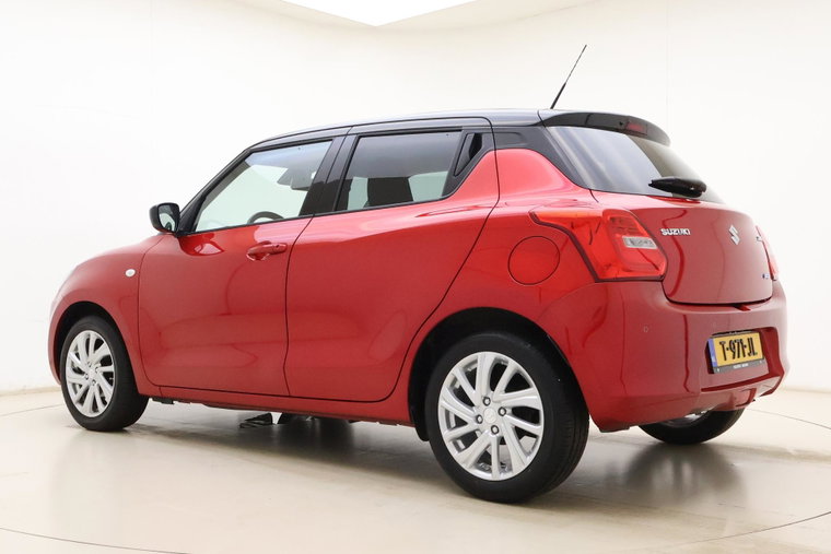 Vehicle Image 12