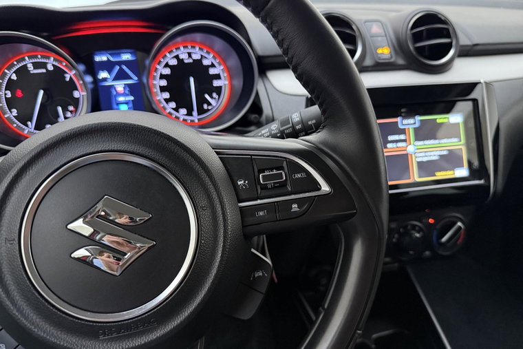 Vehicle Image 20