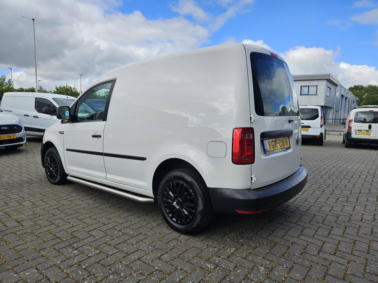 Vehicle Image 26