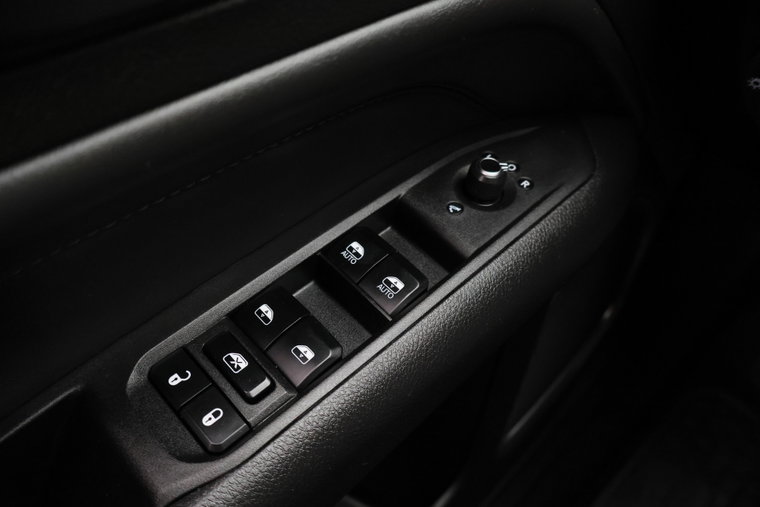 Vehicle Image 33
